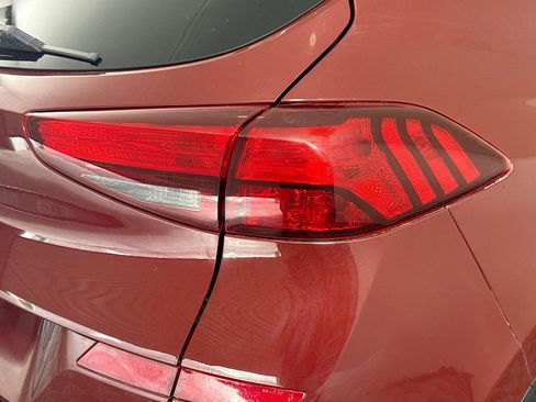 Used 2020 Hyundai Tucson SE w/ Cargo Package image 33