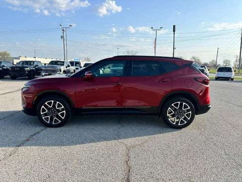 Used 2025 Chevrolet Blazer RS w/ LPO, Floor Liner Package image 2