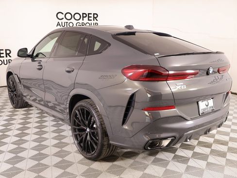 New 2026 BMW X6 xDrive40i w/ Climate Comfort Package image 25