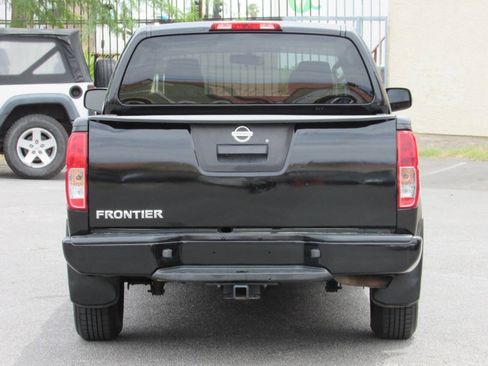 Used 2018 Nissan Frontier S w/ Work Truck Package image 7