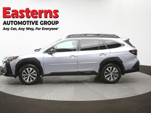 Used 2024 Subaru Outback Premium AWD/4WD image 59