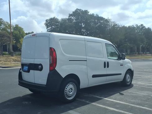 Used 2020 RAM ProMaster City Tradesman FWD image 5