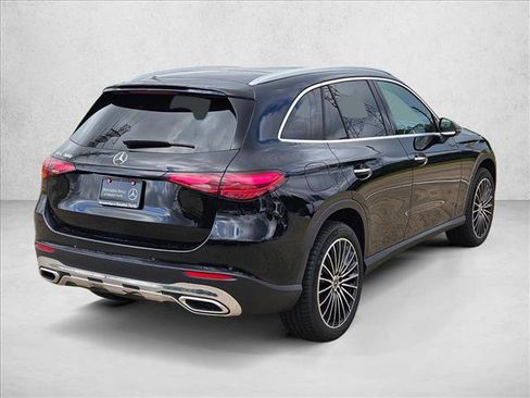 Certified 2026 Mercedes-Benz GLC 300 image 5