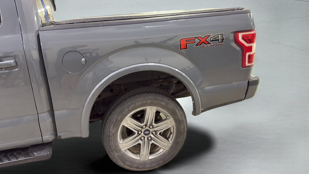 Used 2019 Ford F150 XLT w/ Equipment Group 302A Luxury AWD/4WD image 14