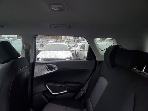 New 2025 Kia Soul LX image 10