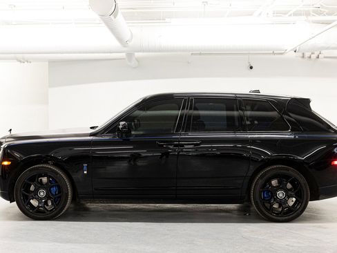 Certified 2023 Rolls-Royce Cullinan Black Badge image 48