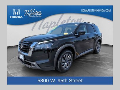 Used 2025 Nissan Pathfinder SV