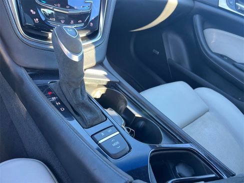 Used 2016 Cadillac CTS V w/ Luxury Package image 32