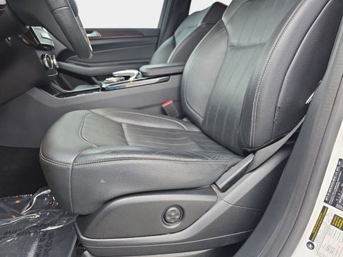 Used 2017 Mercedes-Benz GLE 350 image 28