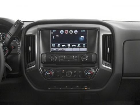 Used 2018 Chevrolet Silverado 1500 LT w/ All Star Edition AWD/4WD image 13