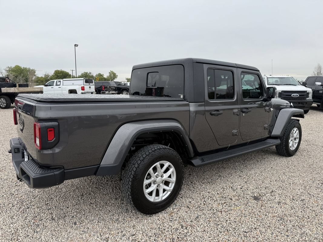 Used 2023 Jeep Gladiator Sport AWD/4WD image 11