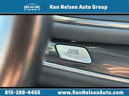 Used 2021 Buick Enclave Essence w/ Sound and Sites Package image 43