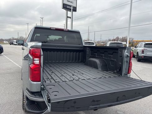 New 2026 Chevrolet Silverado 1500 Custom w/ Rally Edition image 9