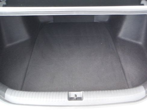 Used 2023 Honda Accord LX image 32