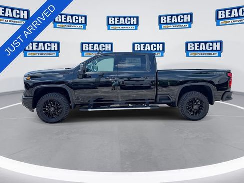 New 2026 Chevrolet Silverado 2500 LTZ w/ LTZ Plus Package AWD/4WD image 5