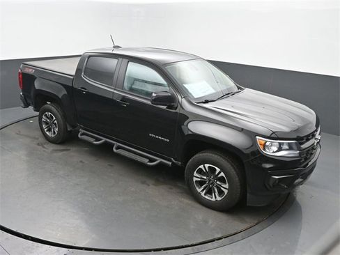Used 2021 Chevrolet Colorado Z71 w/ LPO, Tonneau and Step Package image 44