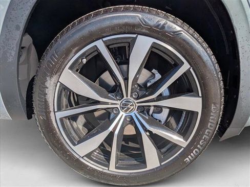 New 2026 Volkswagen Atlas SEL Premium R-Line image 9