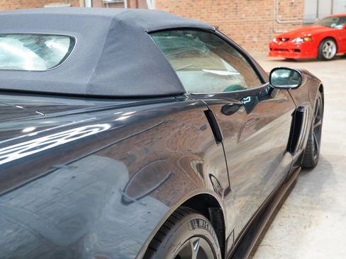 Used 2012 Chevrolet Corvette Grand Sport w/ 3LT Preferred Equipment Group RWD image 17