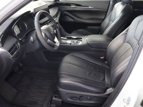 Used 2023 INFINITI QX60 Pure image 20