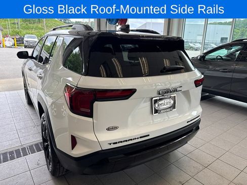 Used 2026 GMC Terrain Elevation w/ Black Edition AWD/4WD image 14