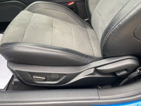 Used 2019 Ford Mustang Shelby GT350 w/ Technology Package image 12