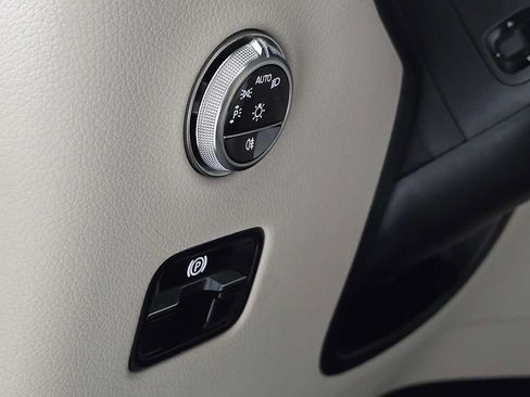 Certified 2026 Mercedes-Benz GLC 300 4MATIC image 25