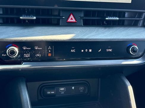 Used 2024 Kia Sportage X-Line w/ X-Line Premium Package image 31