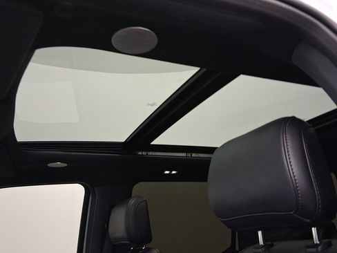 Used 2023 Ford F150 Raptor image 11