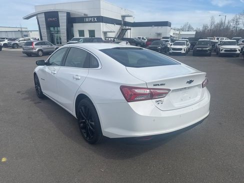 Used 2024 Chevrolet Malibu LT w/ Sport Edition FWD image 3
