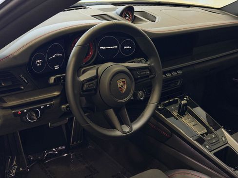 Used 2024 Porsche 911 Carrera 4 GTS image 19