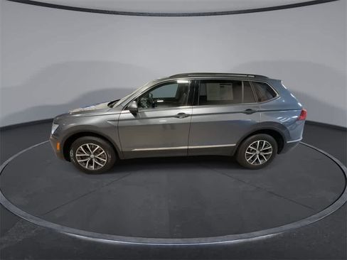 Used 2018 Volkswagen Tiguan SEL image 5