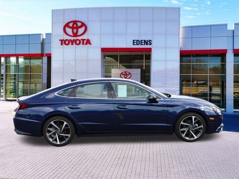 Used 2021 Hyundai Sonata SEL Plus FWD image 2