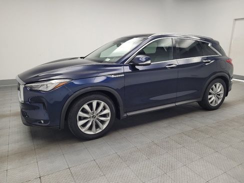 Used 2019 INFINITI QX50 Essential w/ Premium Heat Package AWD/4WD image 2