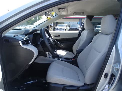 Certified 2024 Toyota Corolla Cross L FWD image 17