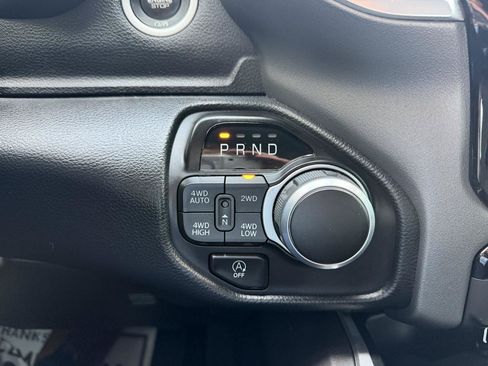 Used 2022 RAM 1500 Big Horn AWD/4WD image 23
