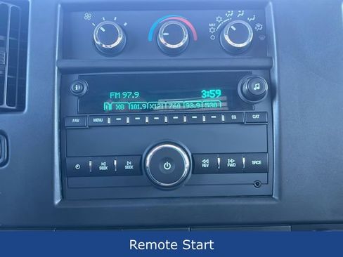 Used 2022 Chevrolet Express 3500 w/ Power Convenience Package RWD image 11