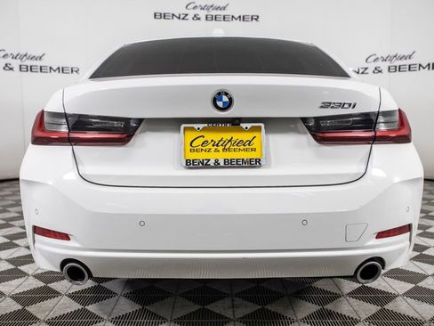 Used 2023 BMW 330i Sedan w/ Premium Package RWD image 7