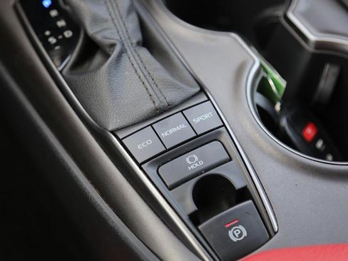 Used 2021 Toyota Camry XSE image 30