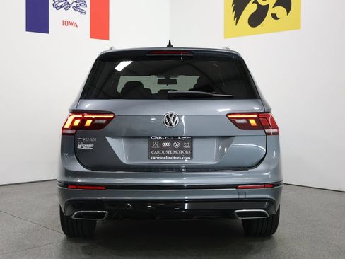 Used 2021 Volkswagen Tiguan SE R-Line FWD image 11