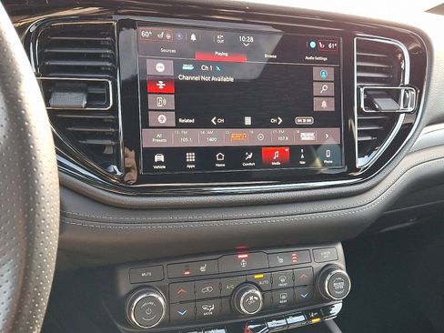 Used 2022 Dodge Durango GT image 18