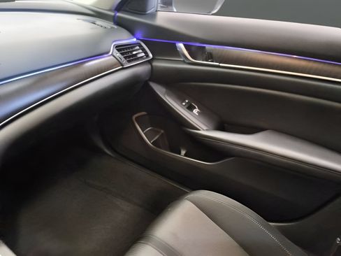 Used 2019 Honda Accord EX image 20