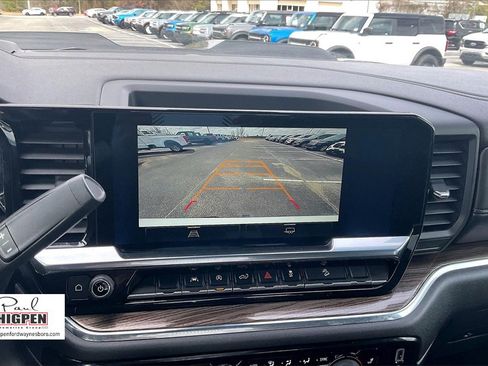 Used 2023 Chevrolet Silverado 1500 LT Trail Boss w/ Protection Package image 21