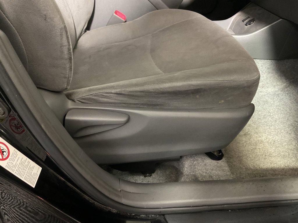 Used 2010 Toyota Prius Three FWD image 34