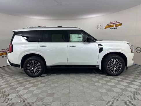 New 2026 Nissan Armada SL w/ Convenience Package image 7