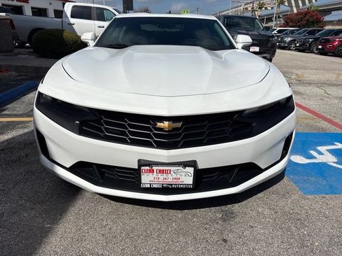 Used 2023 Chevrolet Camaro LT RWD image 2