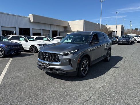 Used 2023 INFINITI QX60 Luxe w/ Cargo Package AWD/4WD image 1