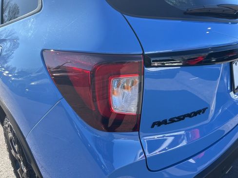 Used 2024 Honda Passport TrailSport image 12
