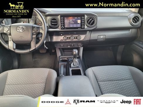 Used 2022 Toyota Tacoma SR w/ SR Convenience Package RWD image 6
