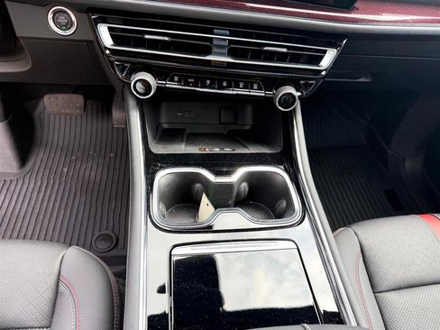 Used 2024 Chevrolet Traverse RS w/ LPO, Floor Liner Package image 25