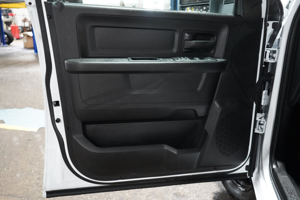 New 2027 RAM 3500 Tradesman AWD/4WD image 27